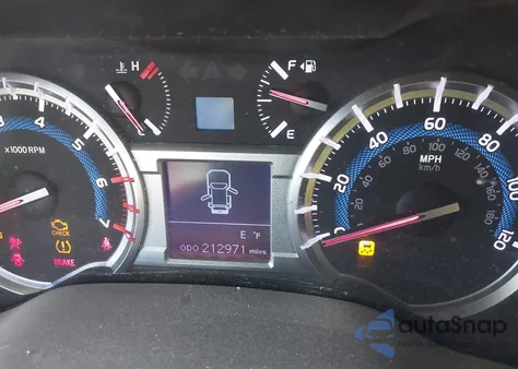 2015 Toyota 4Runner Sr5 Premium z USA, uszkodzony, nr VIN JTEZU5JR4F5090654